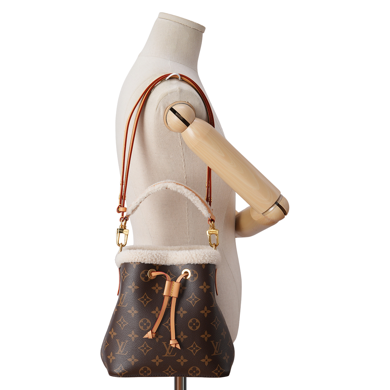 LOUIS VUITTON(USED)루이비통 모노그램 시어링 모노그램 네오노에 BB